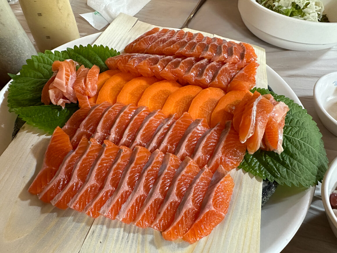 어느 봄날의 휘게포레스트 03